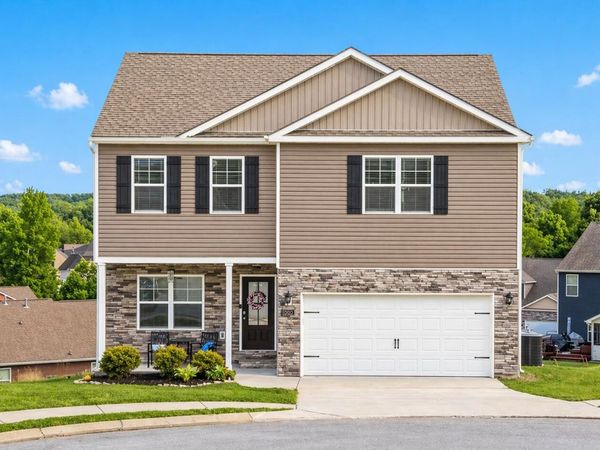 9822 Merlot Lane, Apison, TN 37302