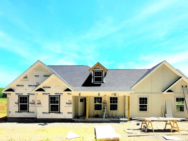 1592 Gilliam Hollow Rd , Dickson, TN 37055