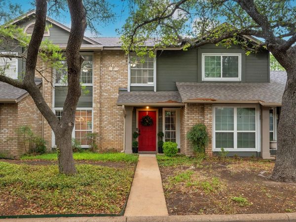 1015 E Yager LN , Unit 27, Austin, TX 78753
