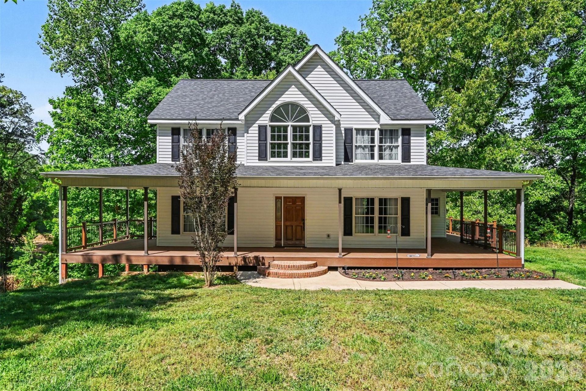 143 Walnut Hollow Lane, Mooresville, NC 28115 Main Photo