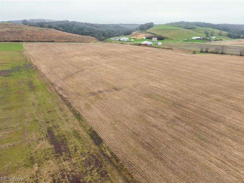 Licking Valley Road , Frazeysburg, OH 43830 Photo 5