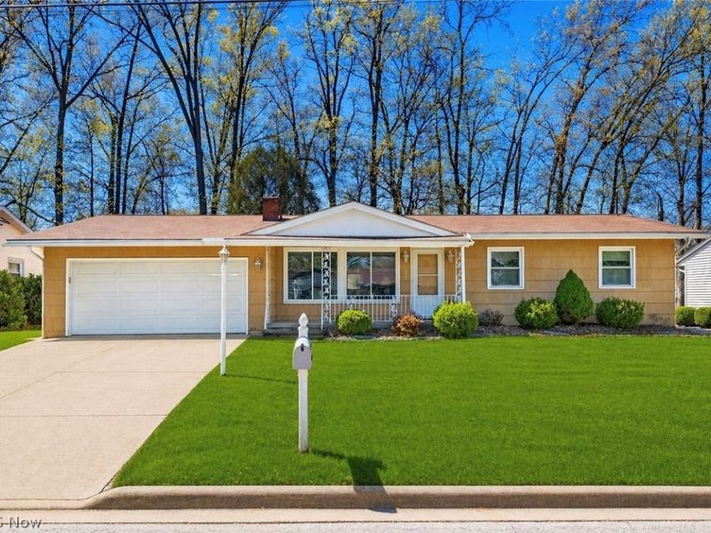 1280 Beechview Drive , Vermilion, OH 44089 Photo 1