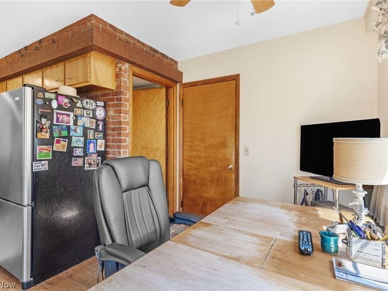 1280 Beechview Drive , Vermilion, OH 44089 Photo 12