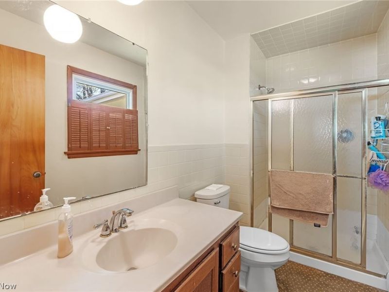 1280 Beechview Drive , Vermilion, OH 44089 Photo 16