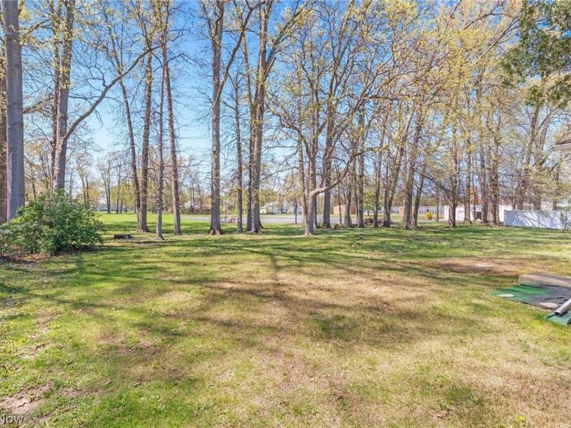 1280 Beechview Drive , Vermilion, OH 44089 Photo 26