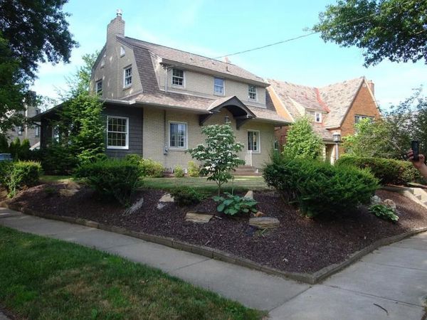 220 Newburn Drive, Pittsburgh, PA 15216