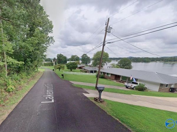 32 N Lakemont Drive, Southside, AL 35907