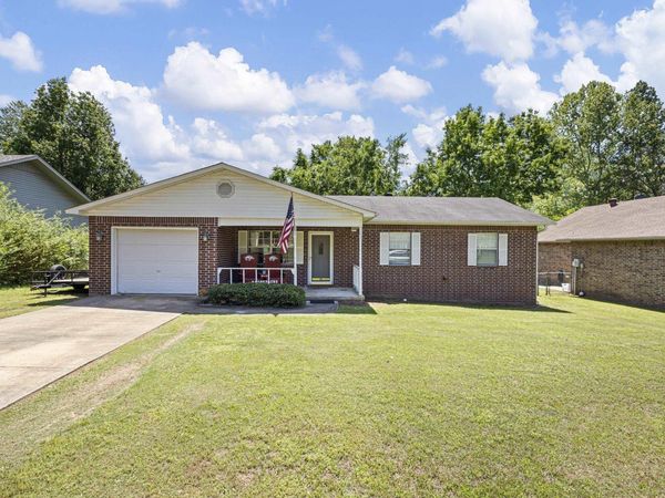 80 Kaeli Cove , Dover, AR 72837