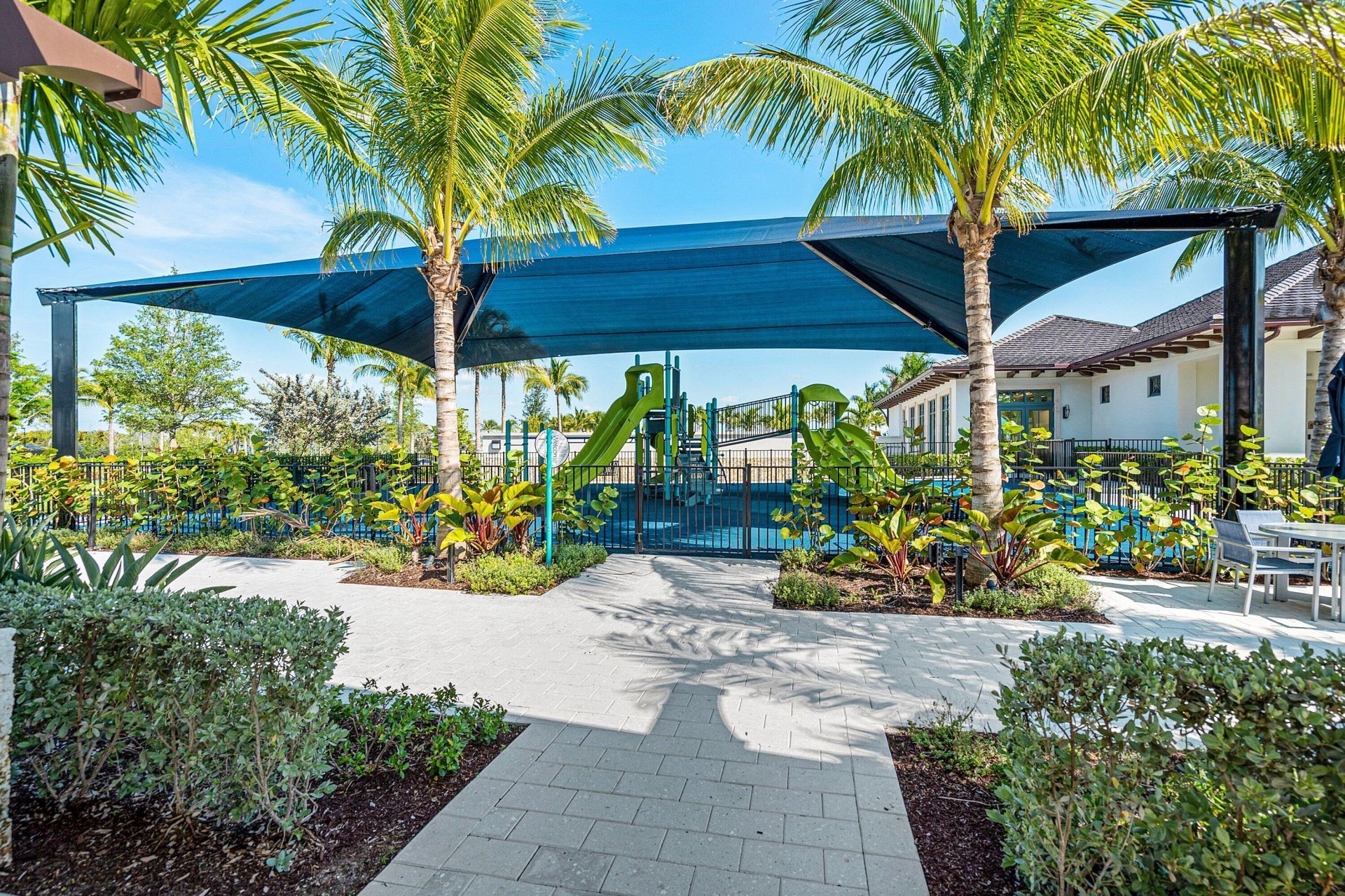 9256 Crestview Circle, Palm Beach Gardens, FL 33412 Photo