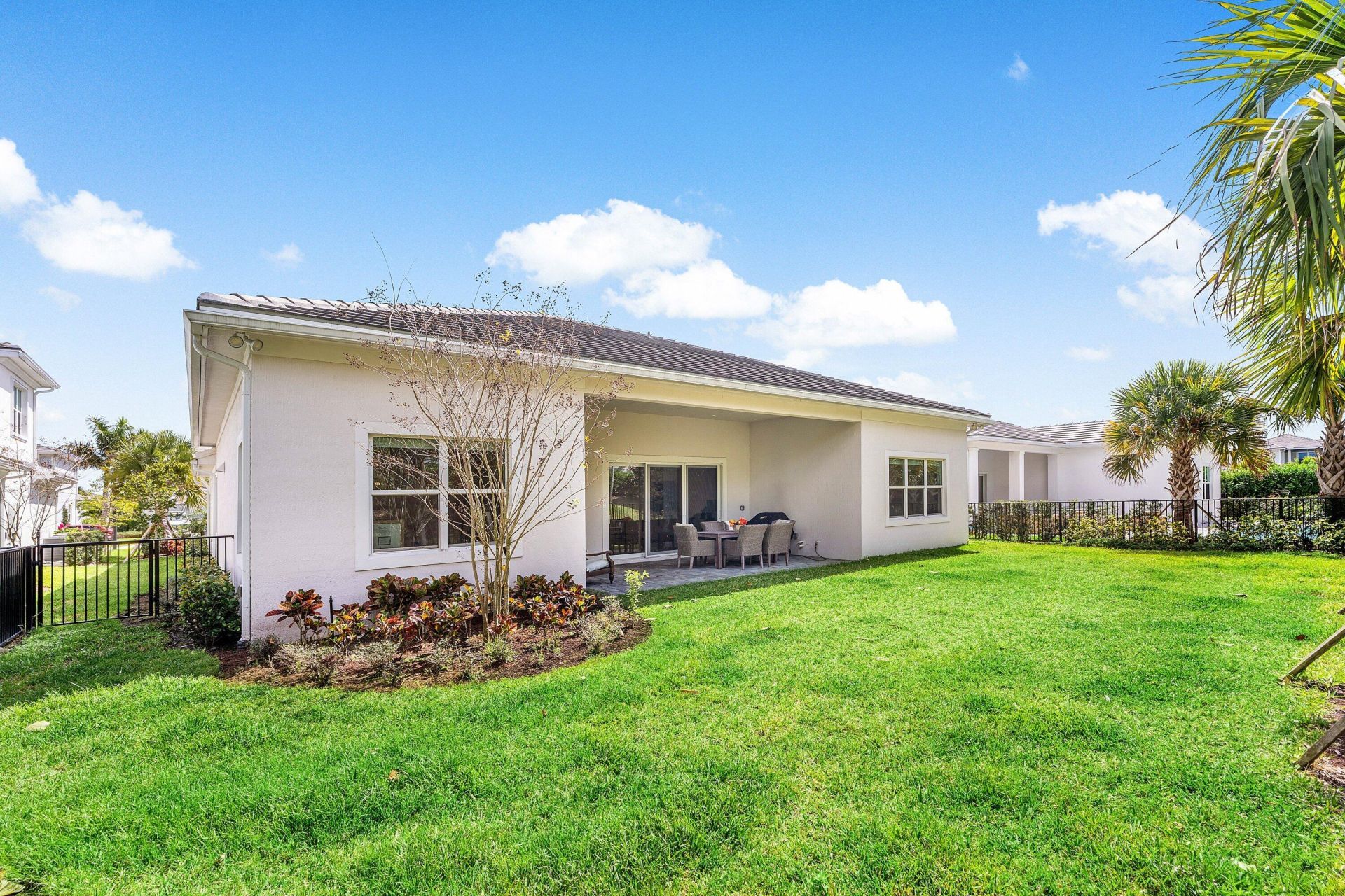 9256 Crestview Circle, Palm Beach Gardens, FL 33412 Photo