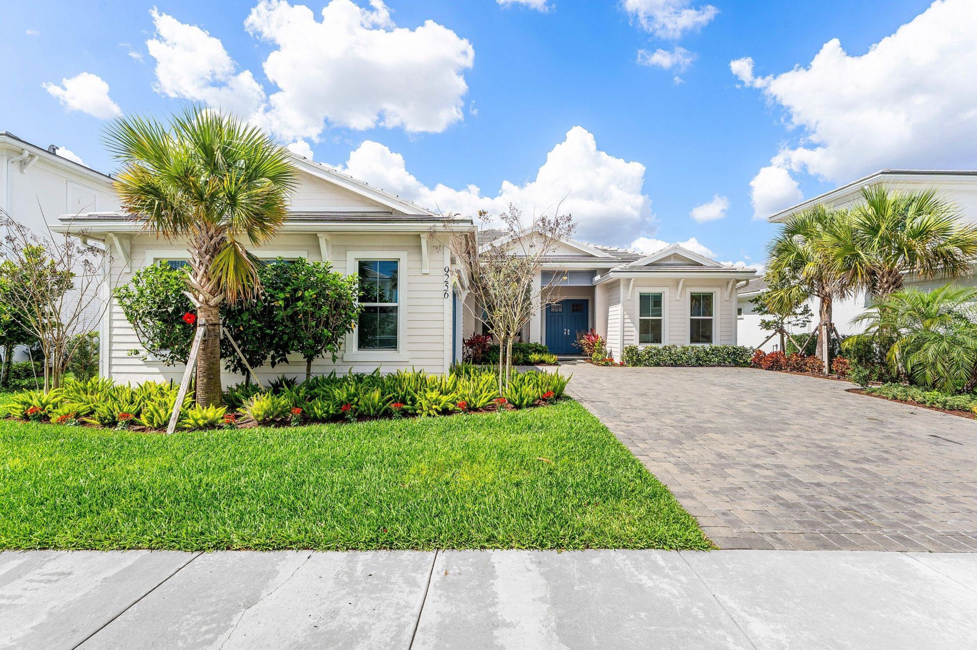 9256 Crestview Circle, Palm Beach Gardens, FL 33412 Photo