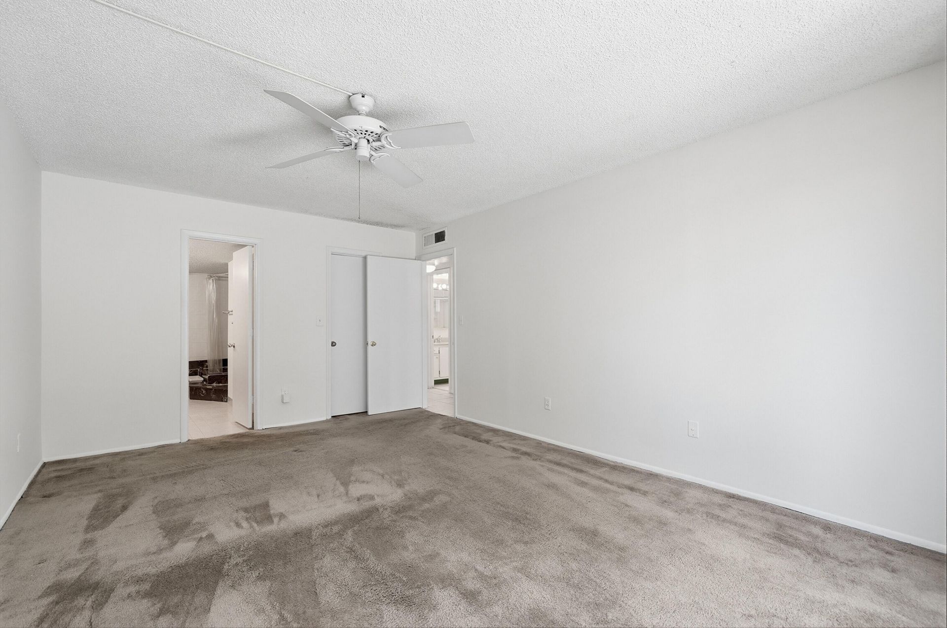 20615 NE 7th Court, Miami, FL 33179 Photo