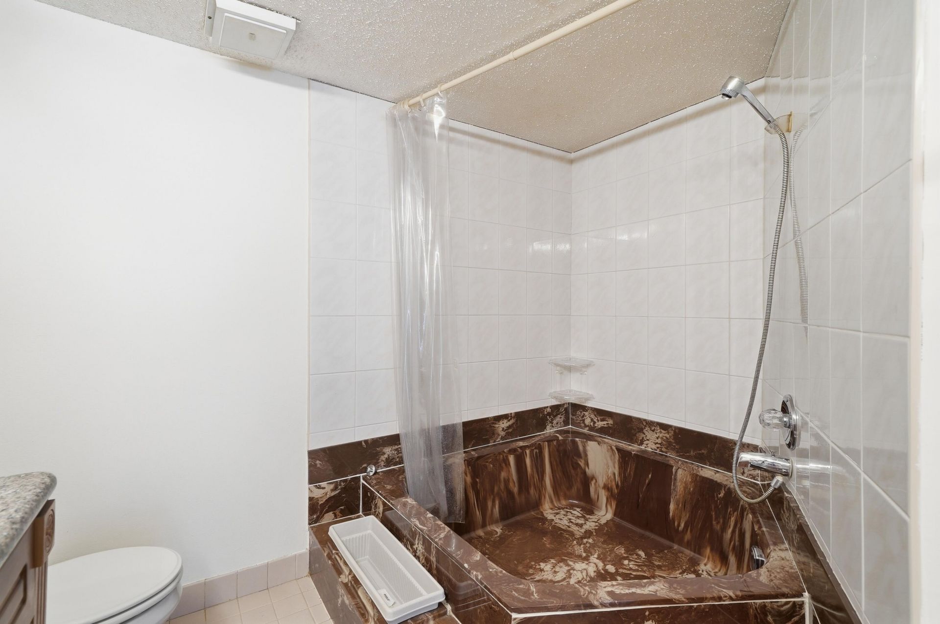 20615 NE 7th Court, Miami, FL 33179 Photo