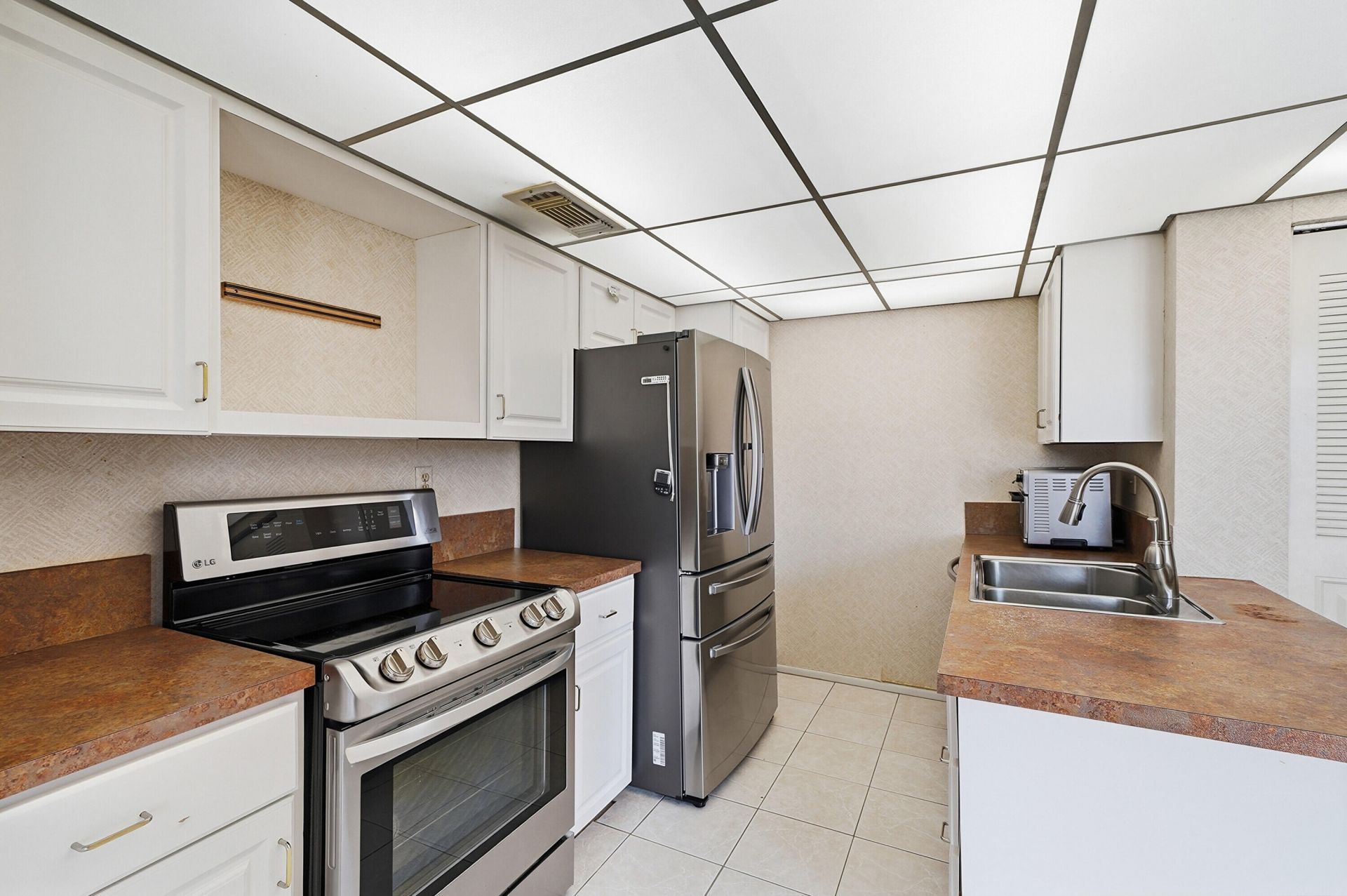 20615 NE 7th Court, Miami, FL 33179 Photo