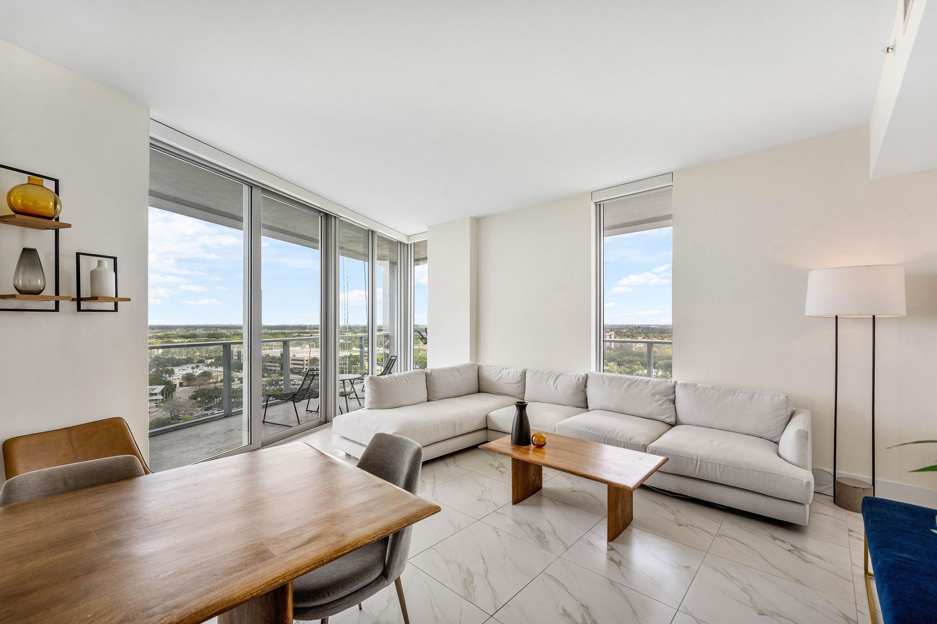2000 Metropica Way, Unit 1509, Sunrise, FL 33323 Photo