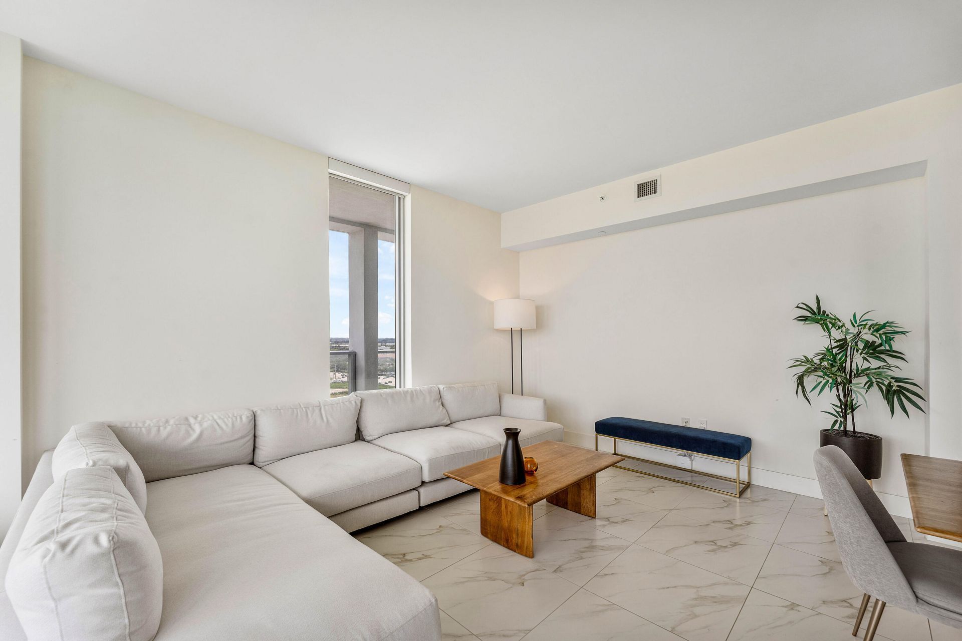 2000 Metropica Way, Unit 1509, Sunrise, FL 33323 Photo