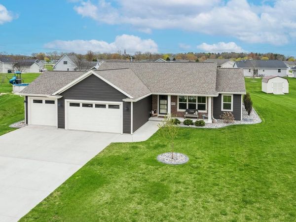 W2133 WILDFLOWER LANE, Brillion, WI 54110