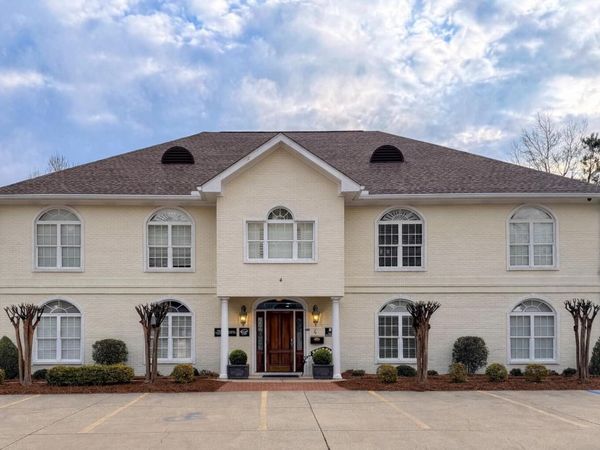 4 Willow Bend Dr., Hattiesburg, MS 39402