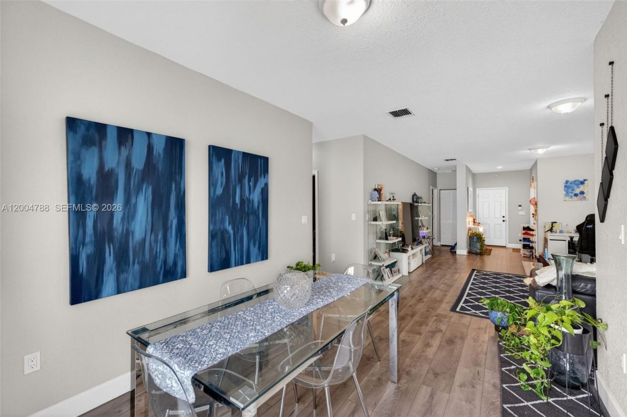 375 NW 28th Ave , Fort Lauderdale, FL 33311 Photo