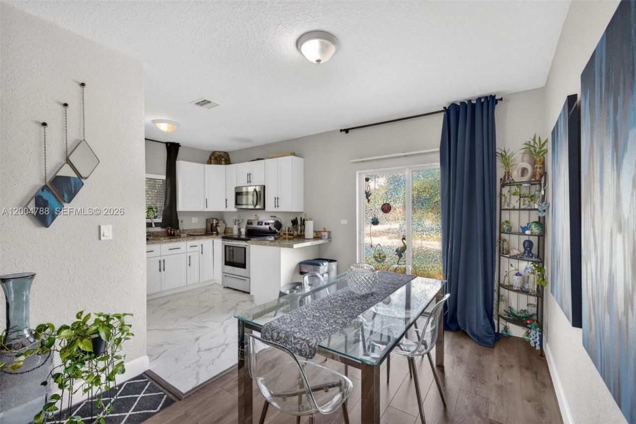 375 NW 28th Ave , Fort Lauderdale, FL 33311 Photo