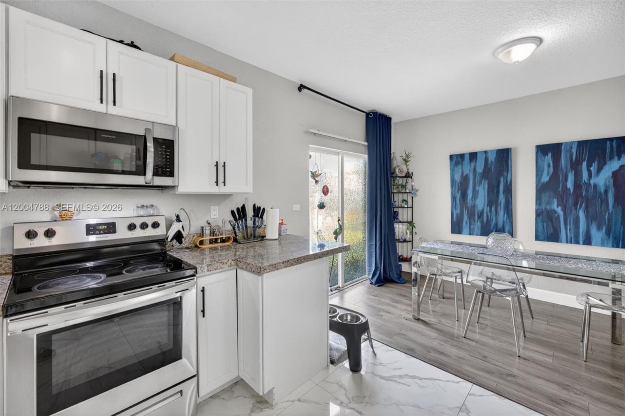 375 NW 28th Ave , Fort Lauderdale, FL 33311 Photo