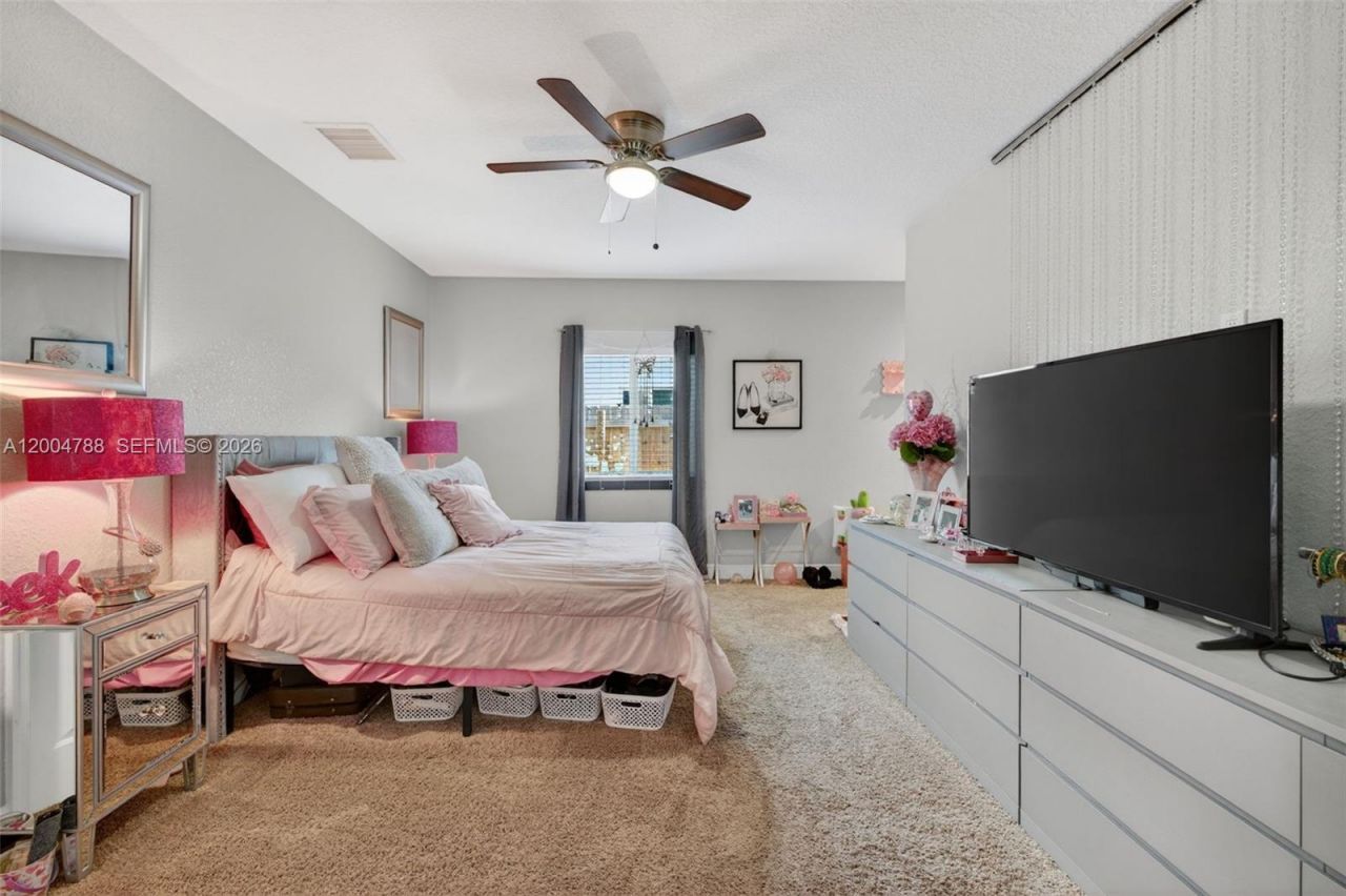 375 NW 28th Ave , Fort Lauderdale, FL 33311 Photo