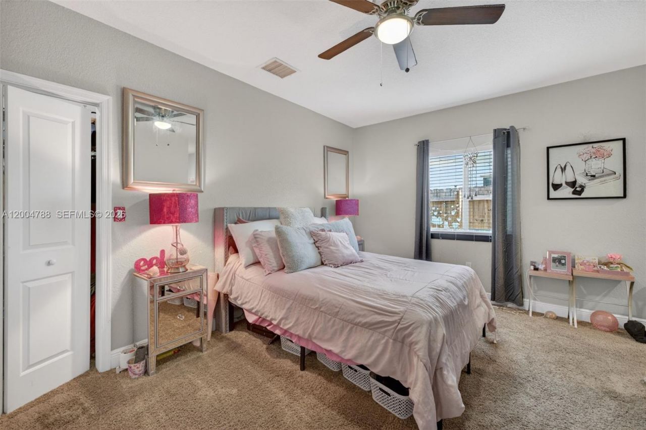 375 NW 28th Ave , Fort Lauderdale, FL 33311 Photo