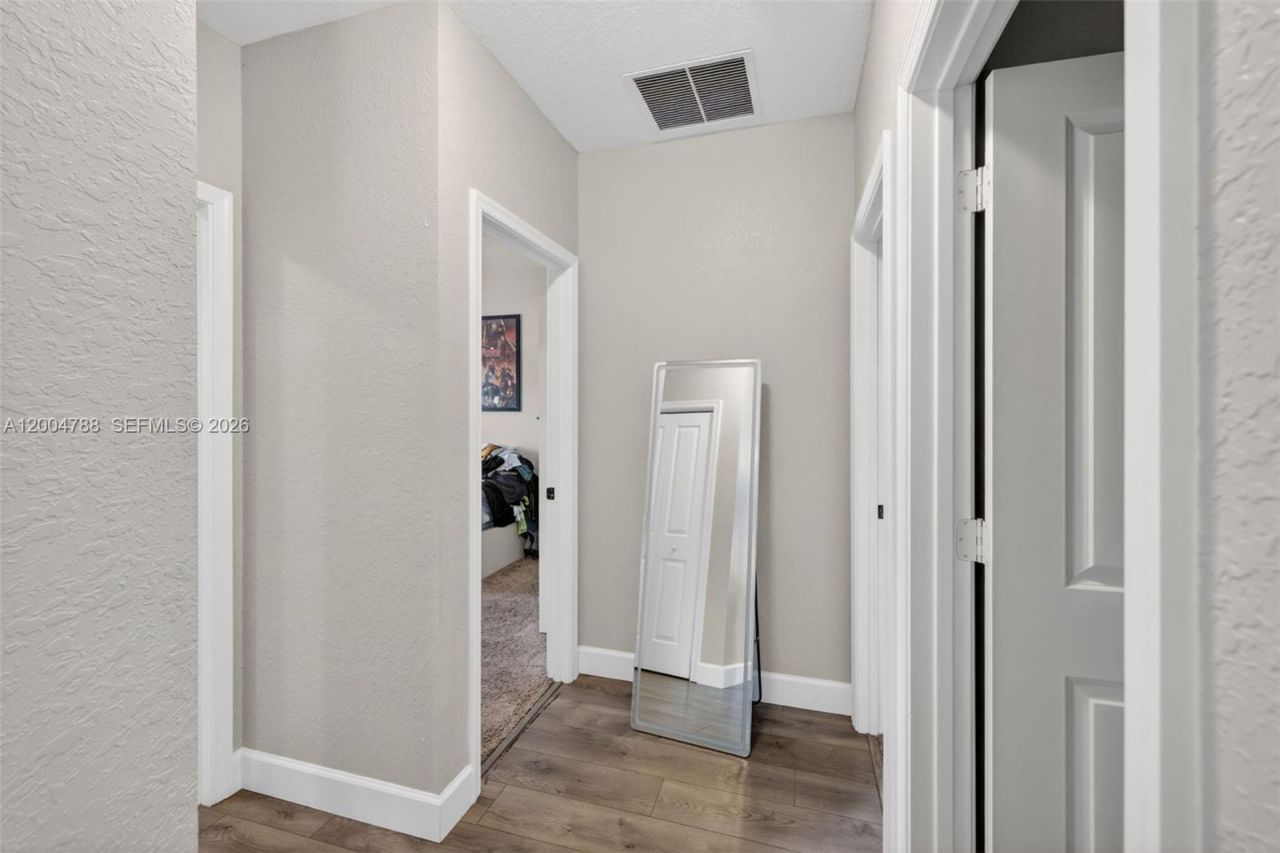 375 NW 28th Ave , Fort Lauderdale, FL 33311 Photo