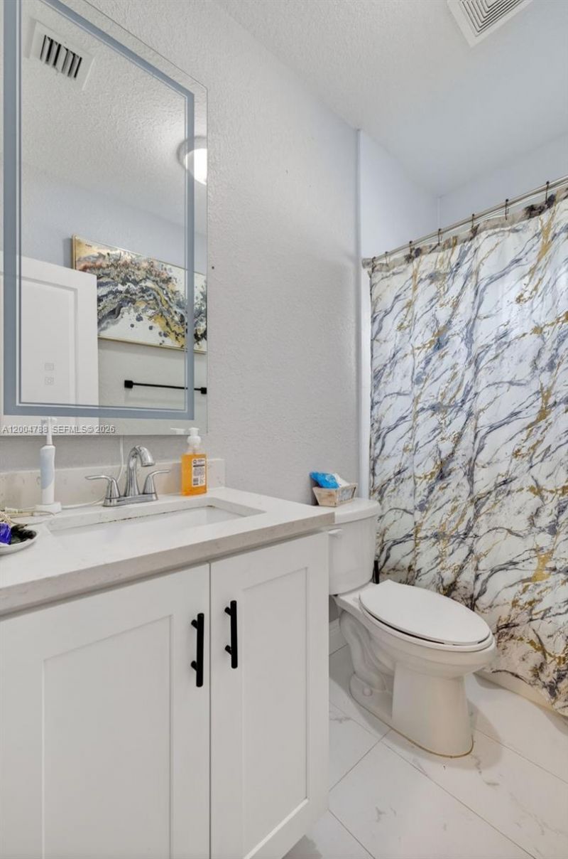 375 NW 28th Ave , Fort Lauderdale, FL 33311 Photo