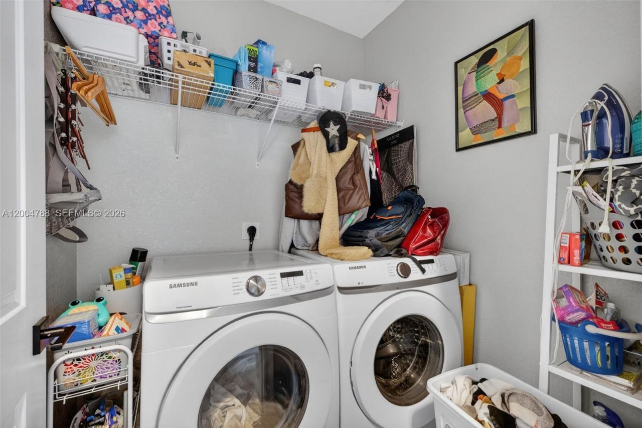 375 NW 28th Ave , Fort Lauderdale, FL 33311 Photo