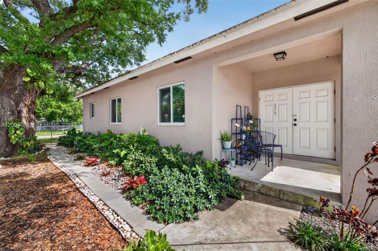 375 NW 28th Ave , Fort Lauderdale, FL 33311 Photo