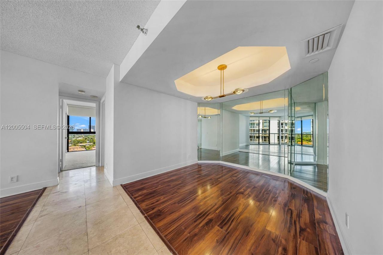 3610 Yacht Club Dr, Unit 1016, Aventura, FL 33180 Photo