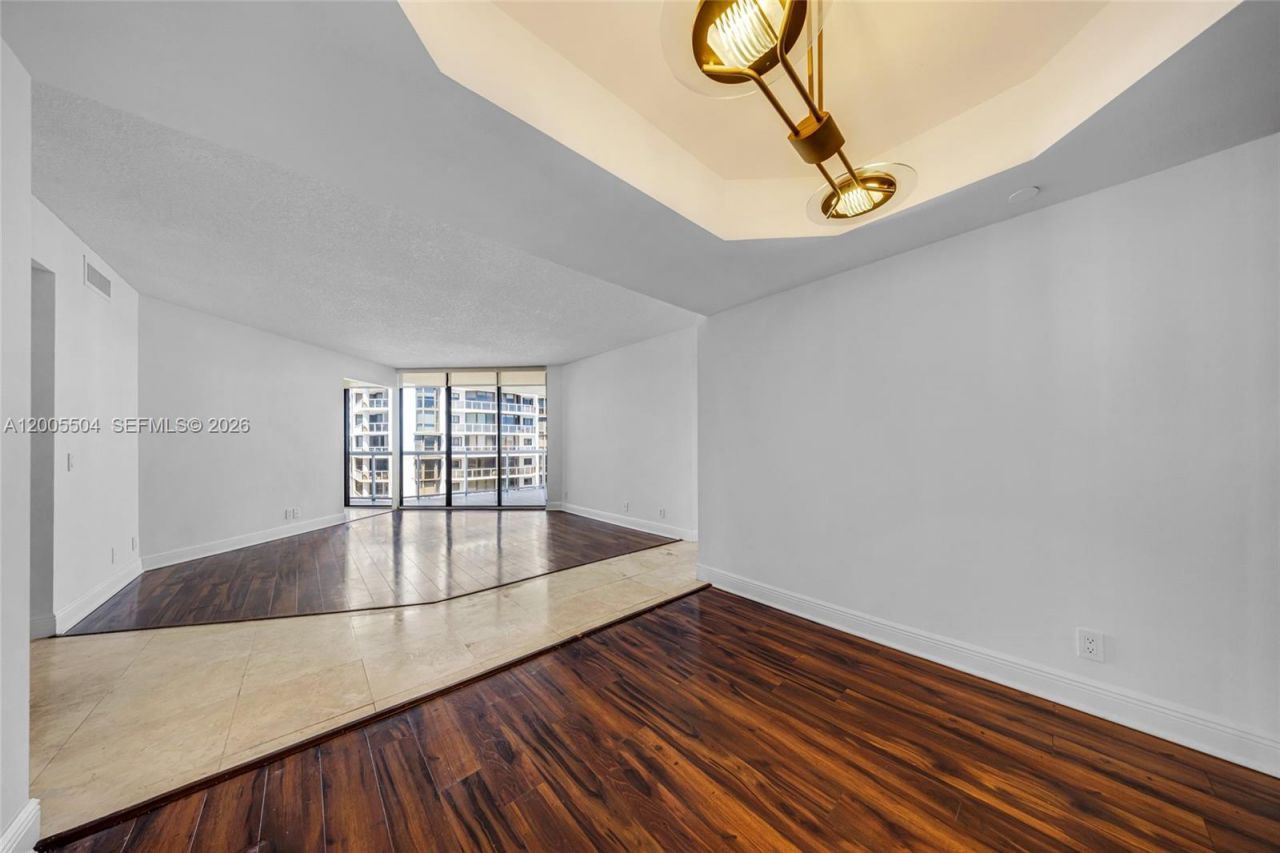 3610 Yacht Club Dr, Unit 1016, Aventura, FL 33180 Photo