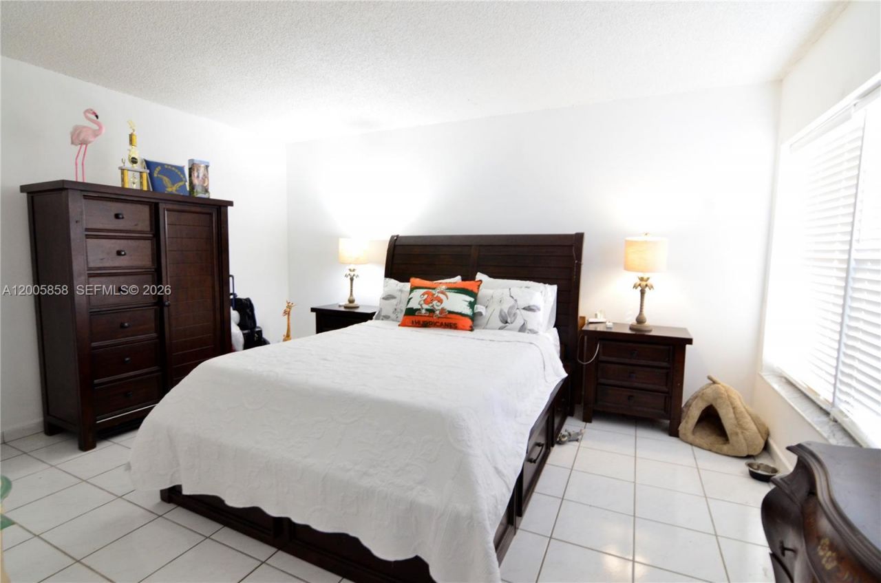 13240 SW 88th Ln, Unit 106-E, Miami, FL 33186 Photo