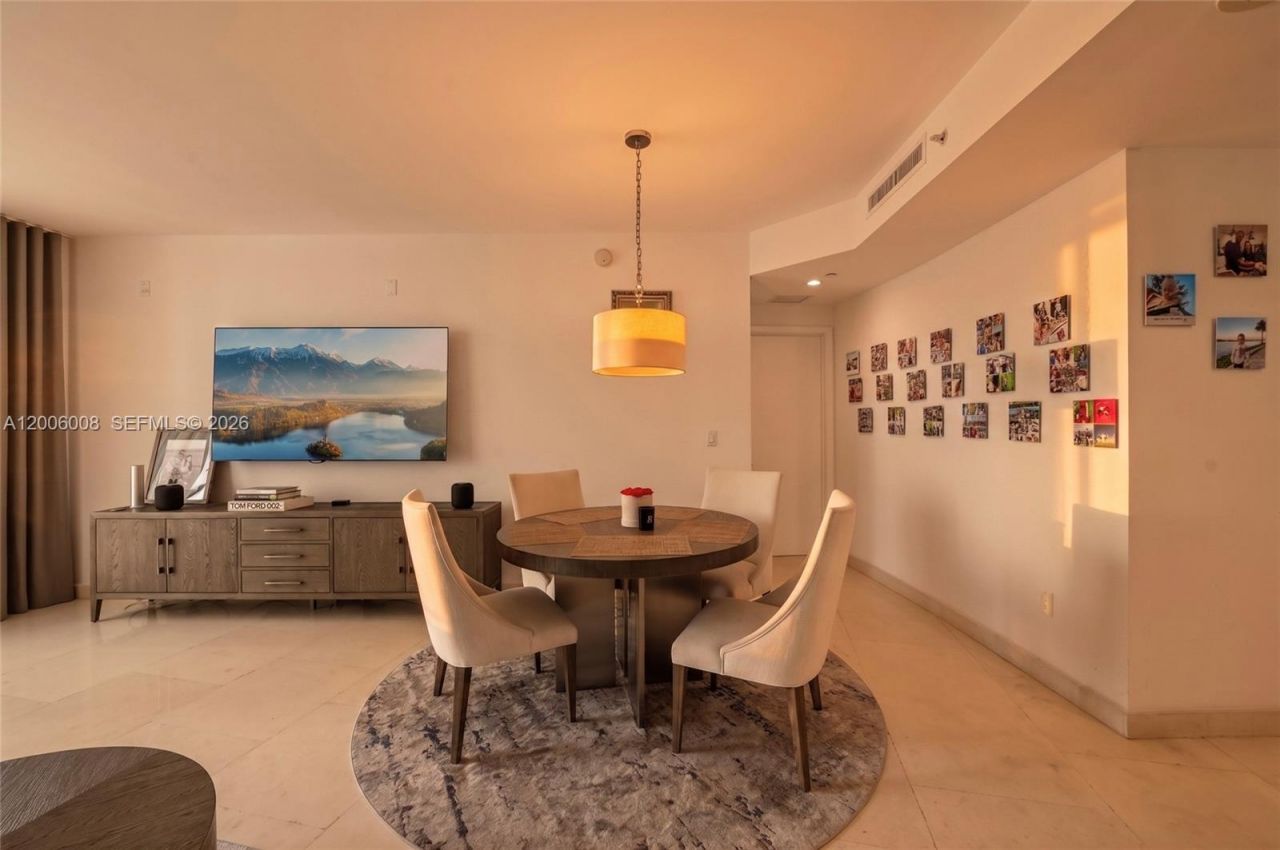 901 Brickell Key Blvd , Unit 1009, Miami, FL 33131 Photo