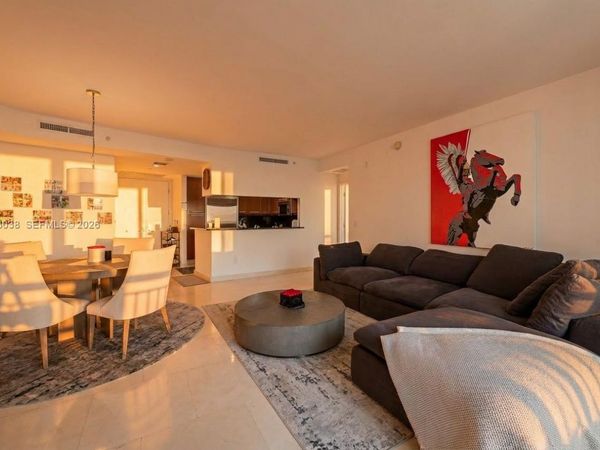 901 Brickell Key Blvd , Unit 1009, Miami, FL 33131