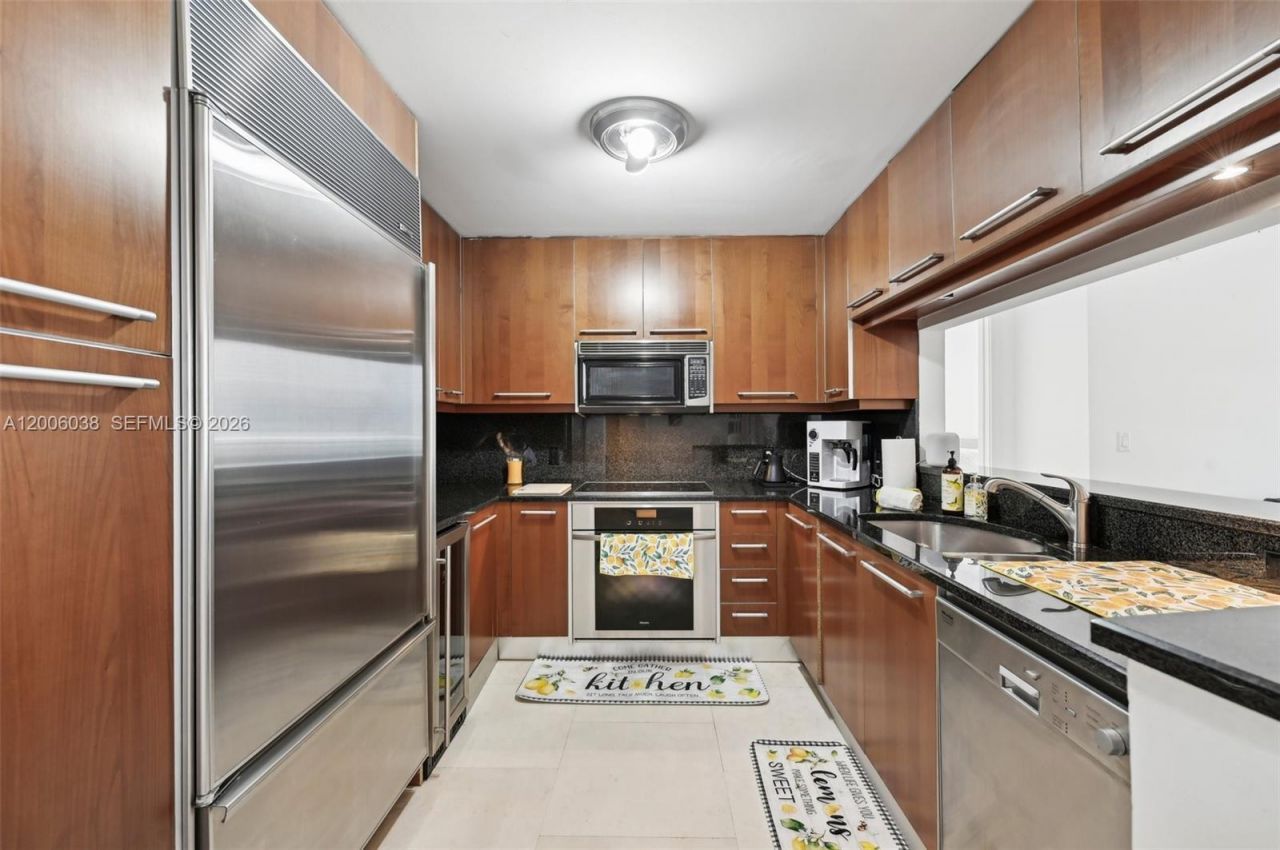 901 Brickell Key Blvd , Unit 1009, Miami, FL 33131 Photo