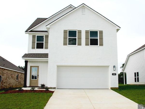 2105 Clark Ave, Zachary, LA 70791