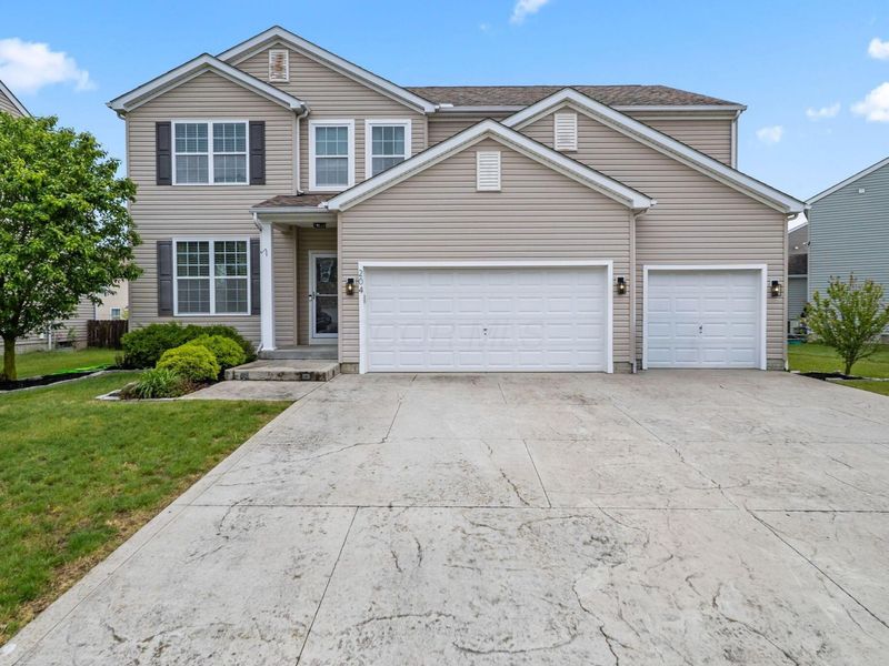 204 Honey Locust Lane , Commercial Point, OH 43116 Photo 1