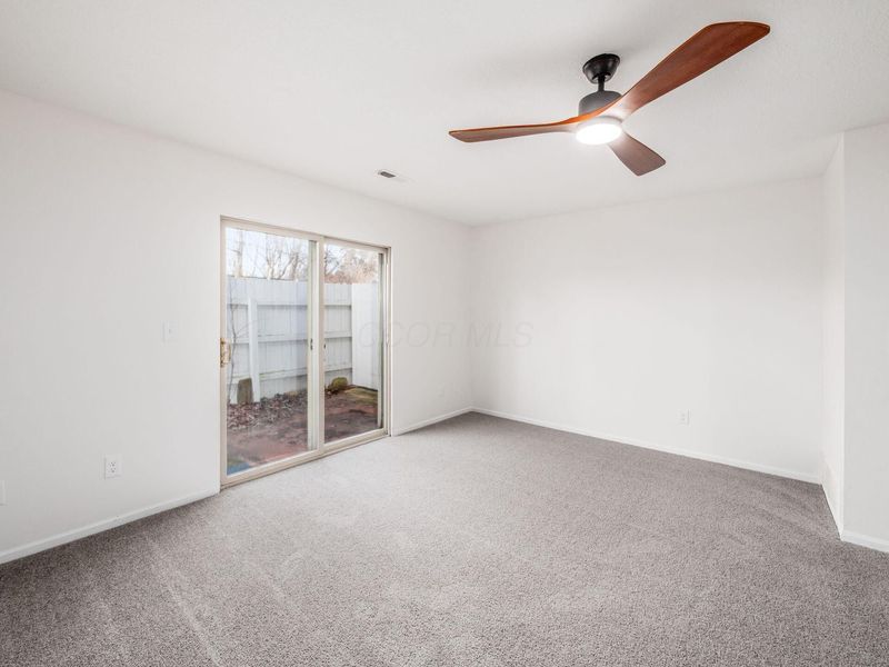 1211 Rivercrest Drive S, Unit E, Delaware, OH 43015 Photo 17