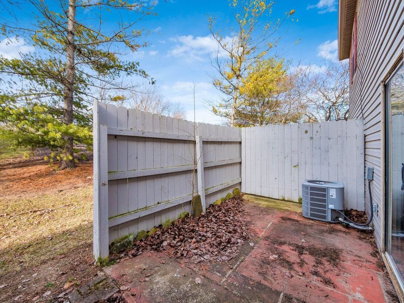 1211 Rivercrest Drive S, Unit E, Delaware, OH 43015 Photo 30