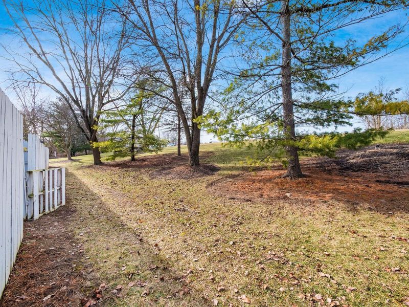 1211 Rivercrest Drive S, Unit E, Delaware, OH 43015 Photo 33