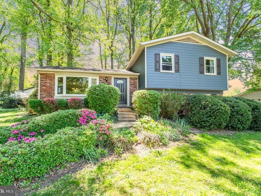 10927 Decatur Drive, Fairfax, VA 22030 Main Photo