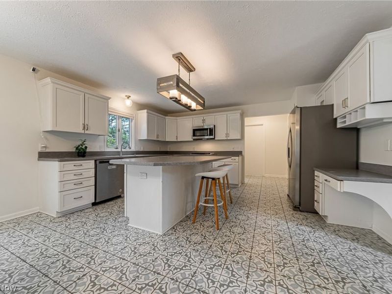 368 Leverett Lane , Highland Heights, OH 44143 Photo 11