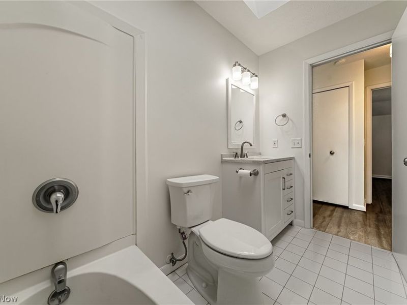 368 Leverett Lane , Highland Heights, OH 44143 Photo 24