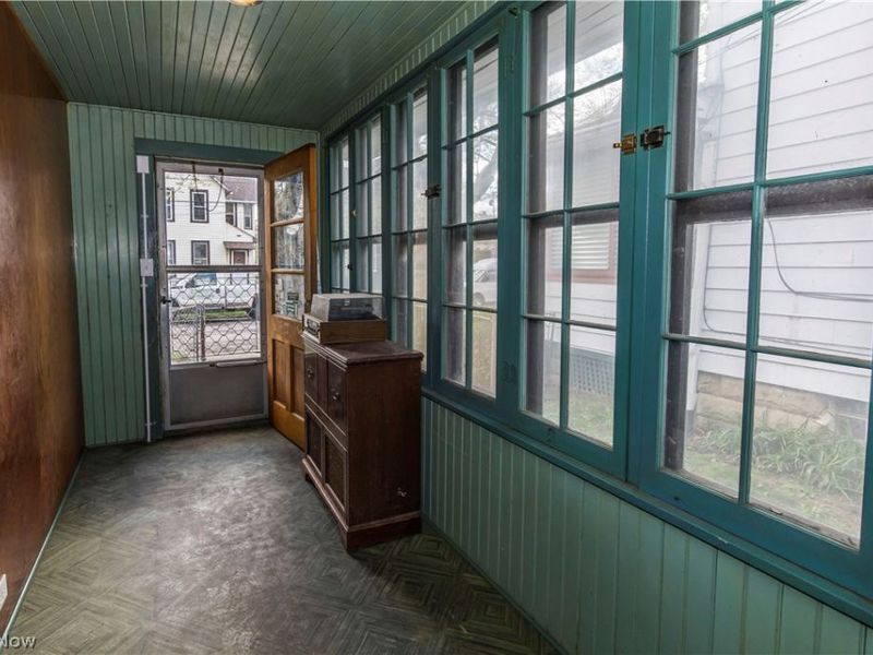 3358 W 30th Street, Cleveland, OH 44109 Photo 2