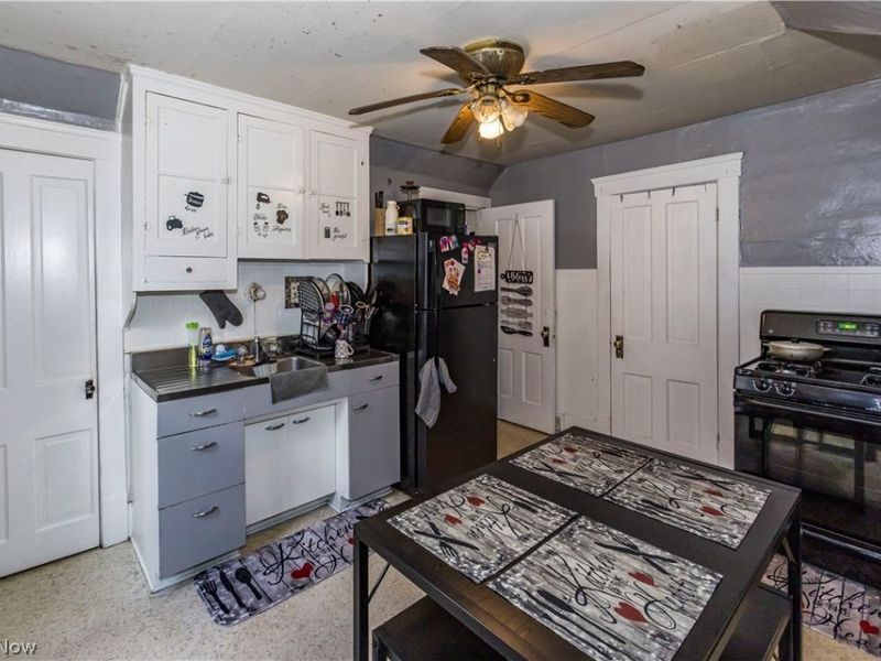 3358 W 30th Street, Cleveland, OH 44109 Photo 20