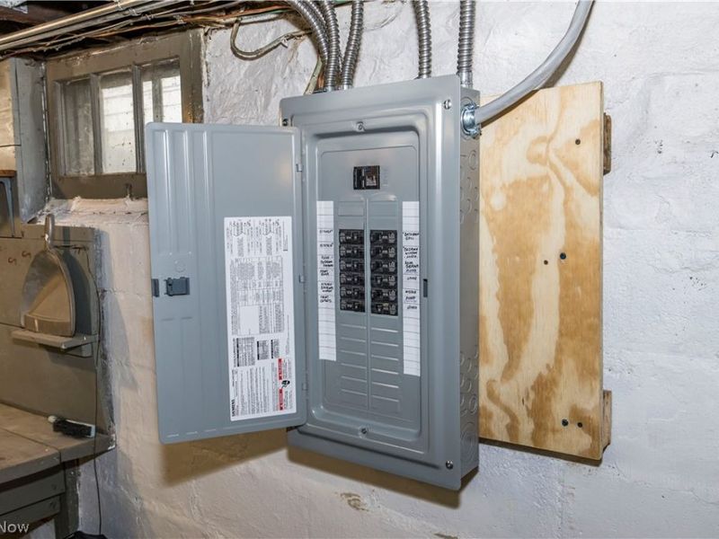 3358 W 30th Street, Cleveland, OH 44109 Photo 26