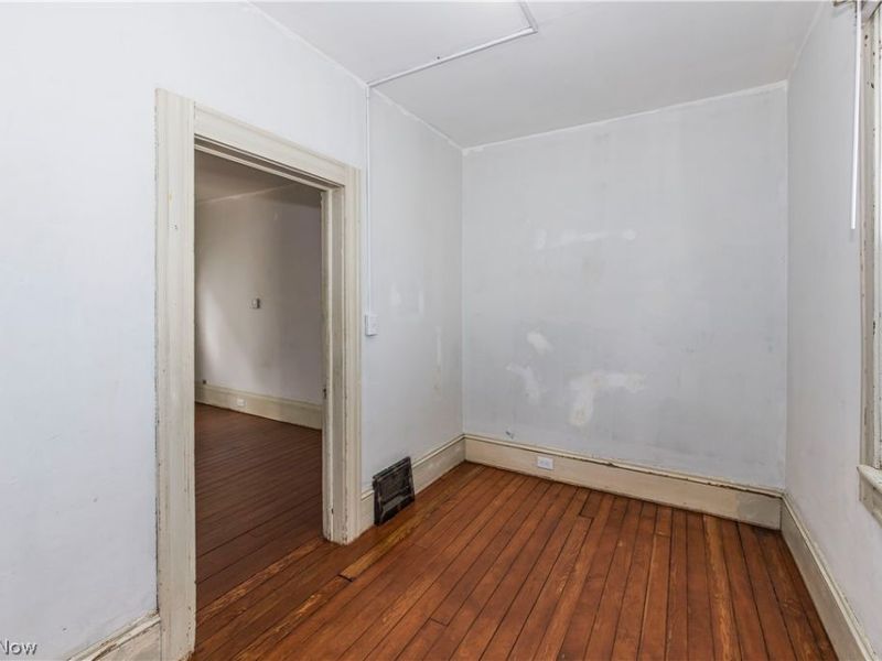 3358 W 30th Street, Cleveland, OH 44109 Photo 9