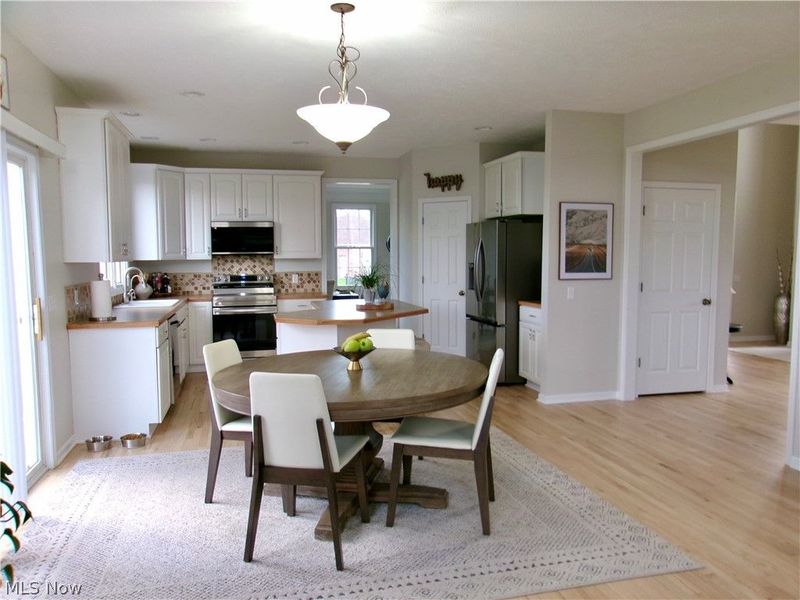 3473 Churchill Downs , Stow, OH 44224 Photo 12